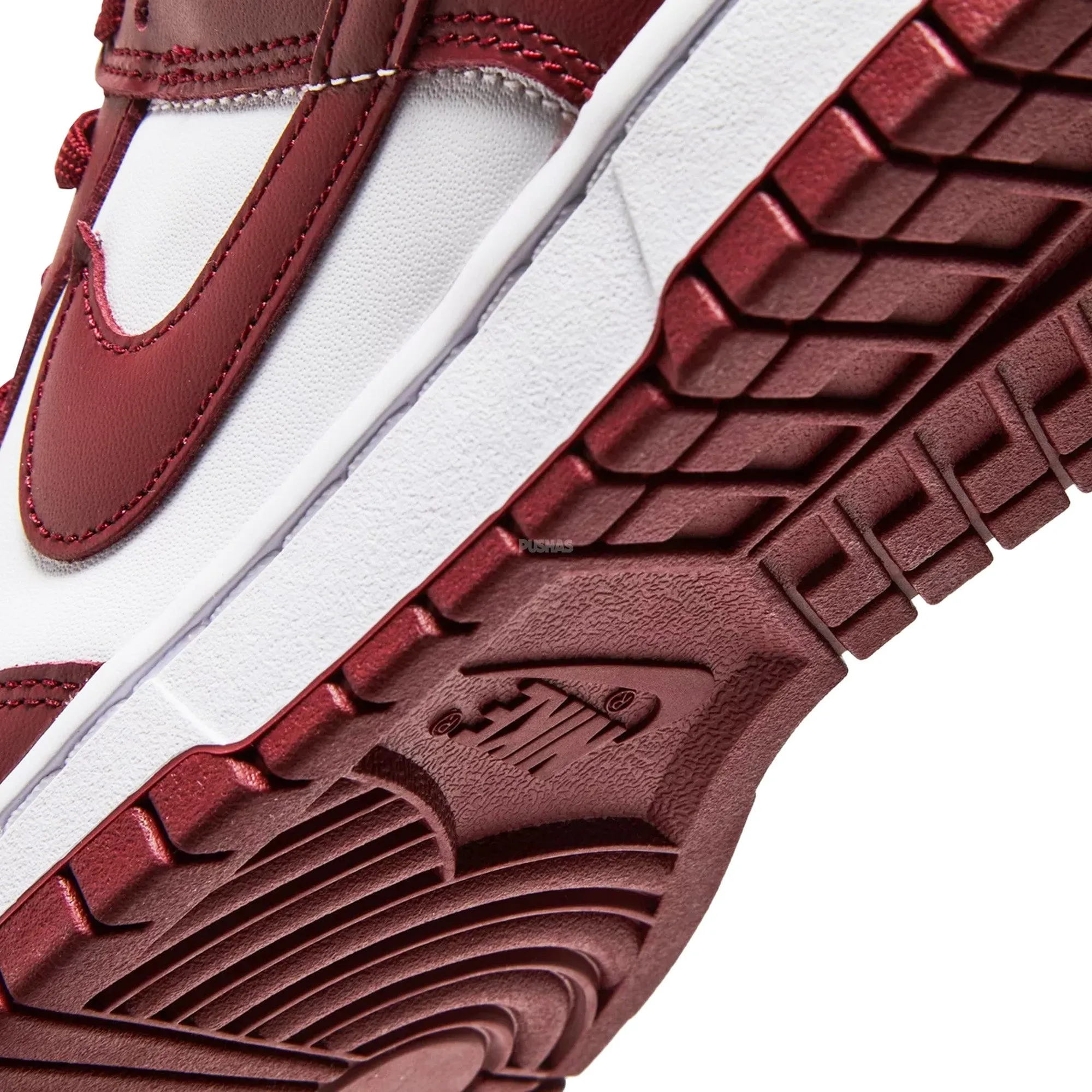Nike Dunk Low Team Red Sneakers 2022 Edition