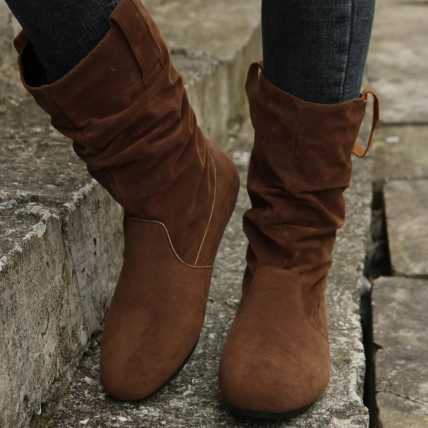 Womens Casual Western Boots Mid Calf Boots for Women Ladies British Fashion Suede Pleated Round Toe Casual Boots