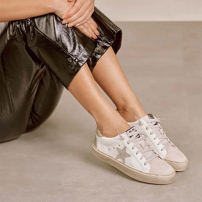 Womens Stylish Reba Casual Sneakers